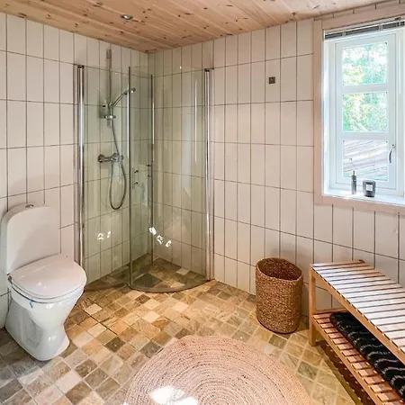 Holiday home 4 Bedroom Gorgeous In Nord-torpa *