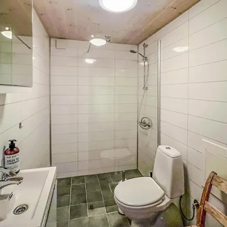 4 Bedroom Gorgeous In Nord-torpa Holiday home Nord Torpa